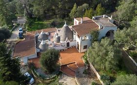 Trulli Nel Bosco Itria Valley